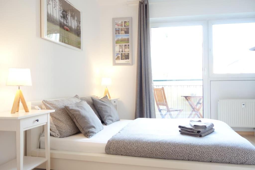 Studio In Dresden Neustadt Balcony And Parking ภายนอก รูปภาพ